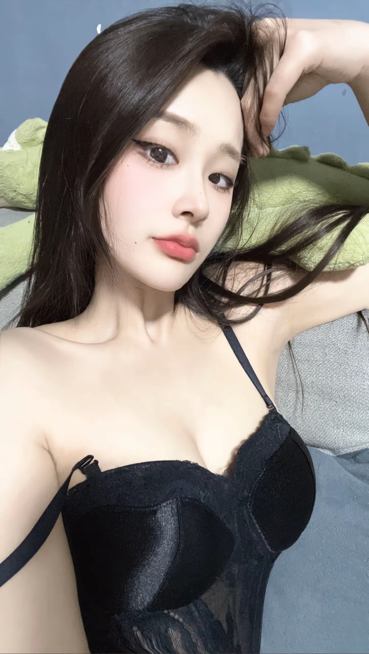 和这样的骚货做爱爱真的性福